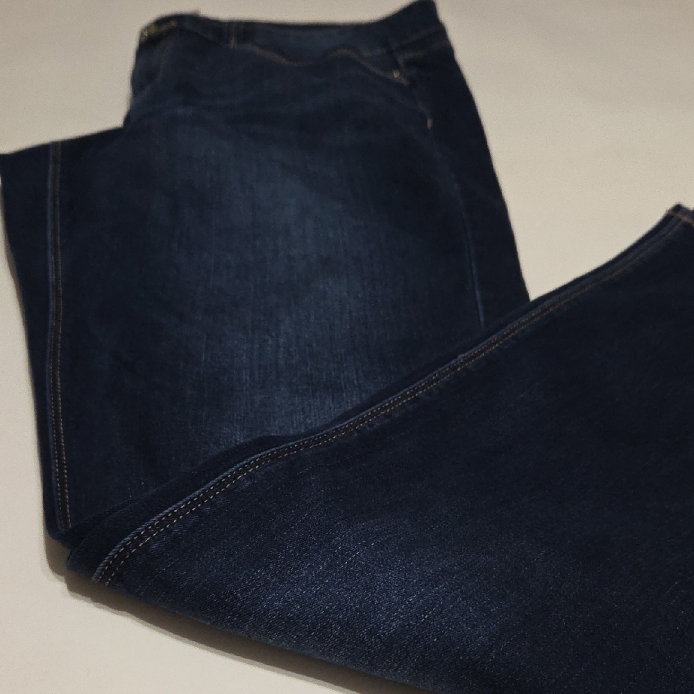 White House Black Market Dark Blue Bootcut Jeans - Picture 3 of 9